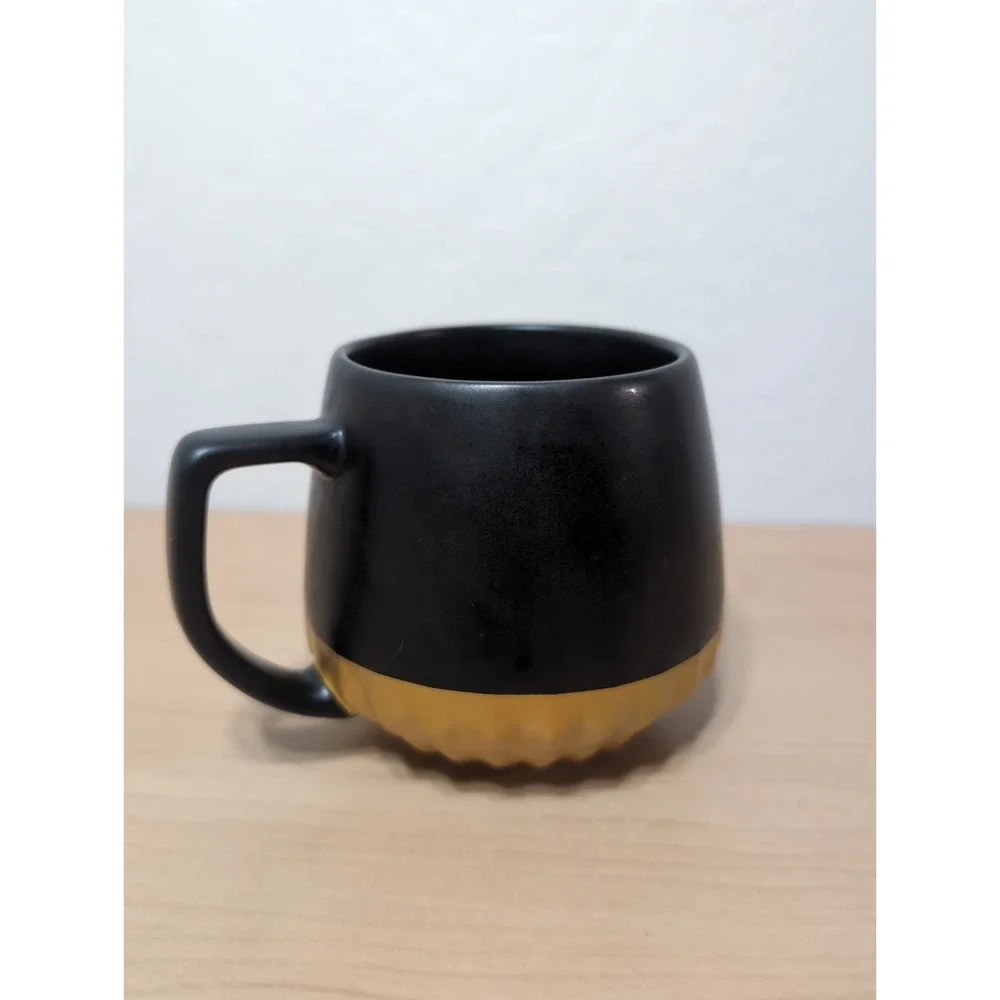 Walt Disney World 50th Anniversary STARBUCKS Coffee Luxe Mug Cup Black and Gold